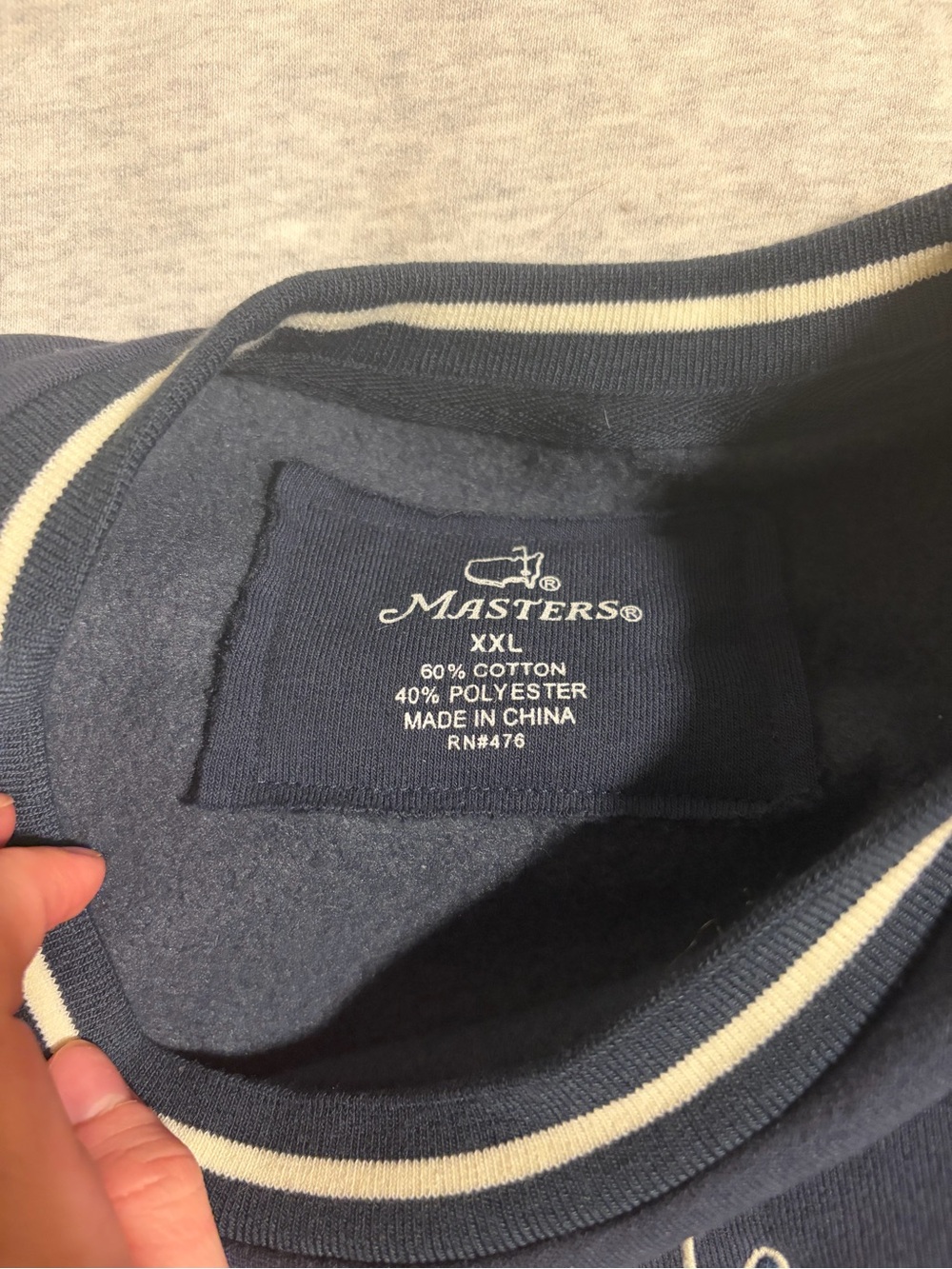 masters tournament crewneck - Picture 2 of 2